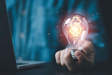 评述蔡元培对北大进行的改革及所体现的大学教育思想。