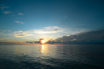 弯月的别称和雅称