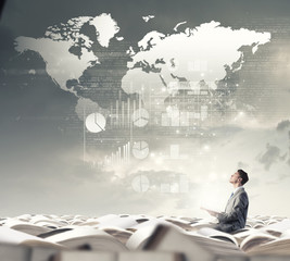 活出自己的精彩名人事迹材料